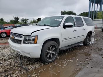  Salvage Chevrolet Suburban