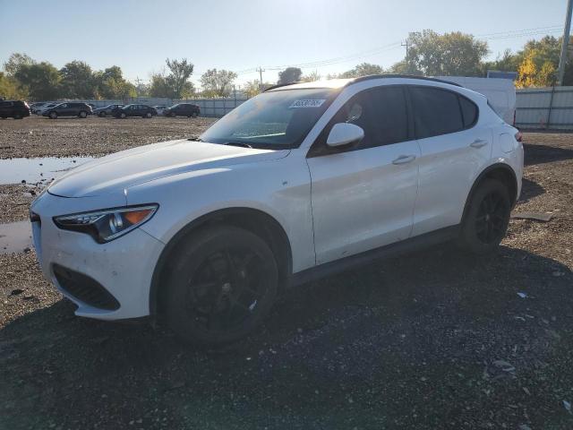  Salvage Alfa Romeo Stelvio