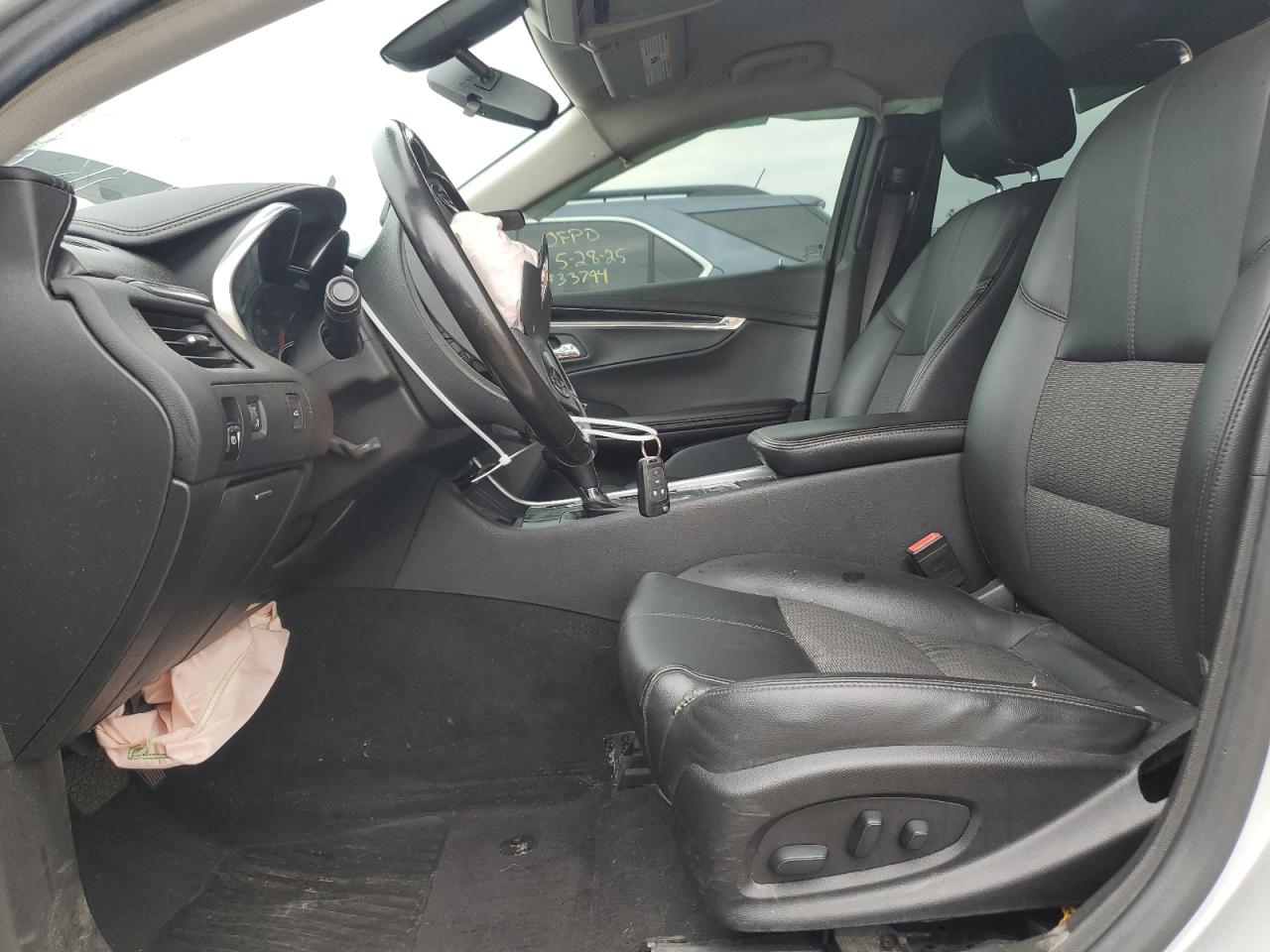 Chevrolet Impala Lt Image 9