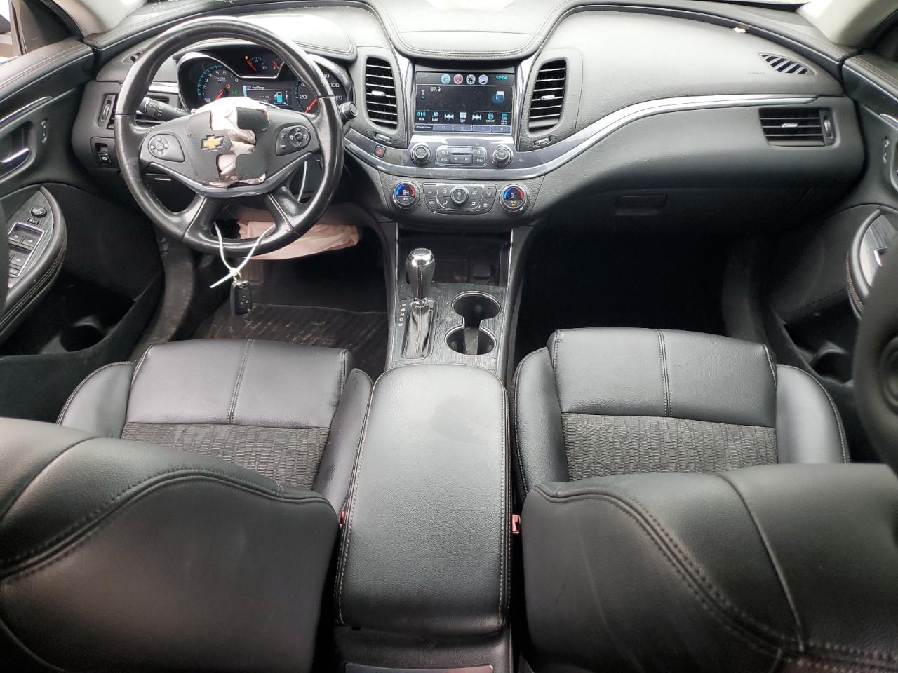 Chevrolet Impala Lt Image 10