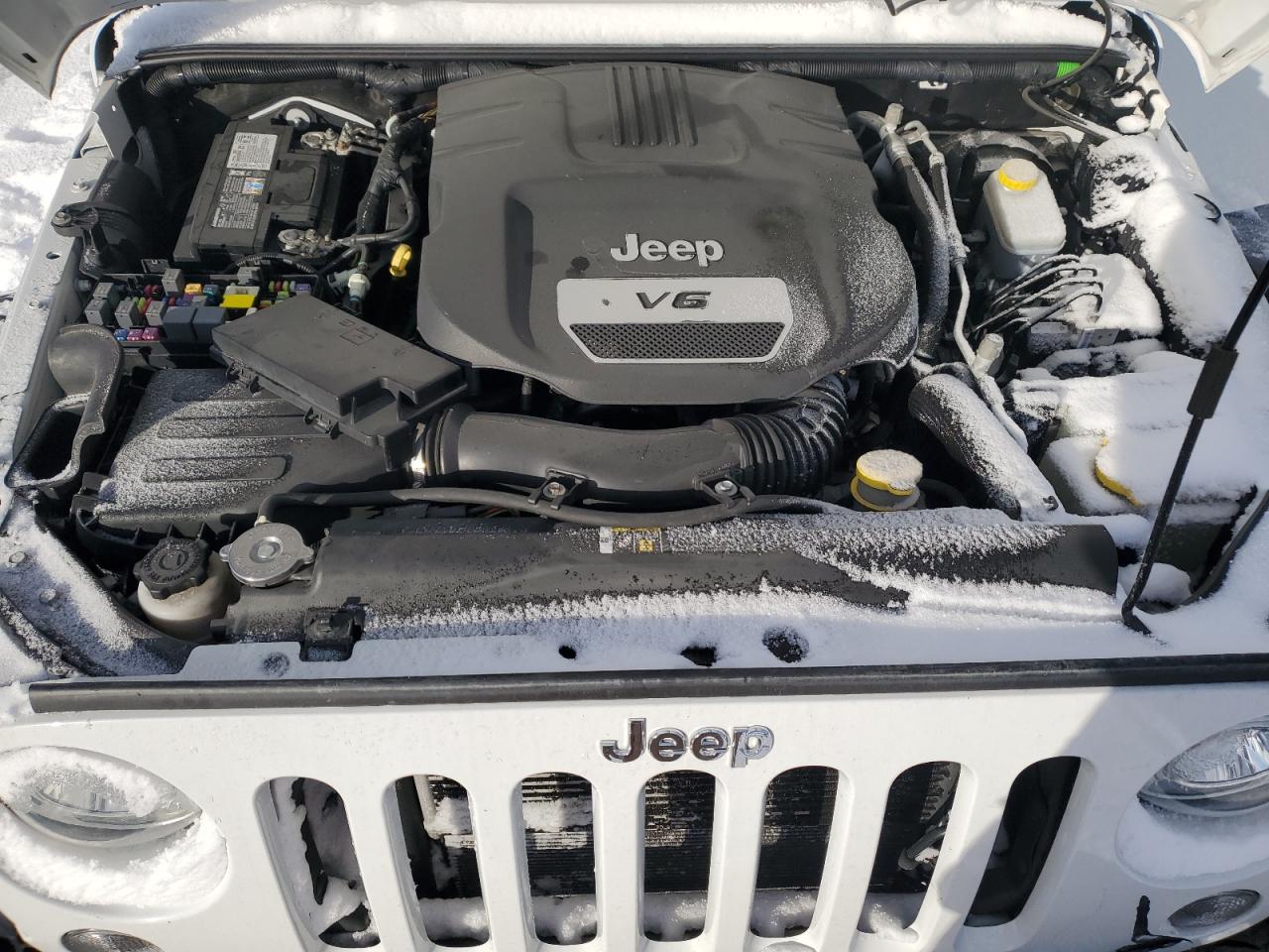 Jeep Wrangler Sport Image 11