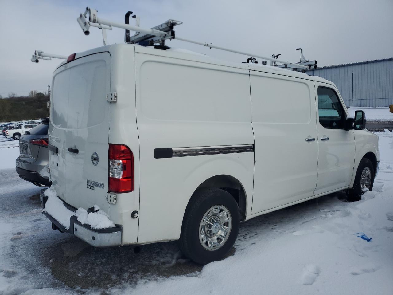 Nissan Nv 2500 Sv Image 2