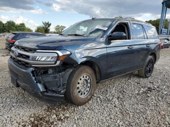  Salvage Ford Expedition