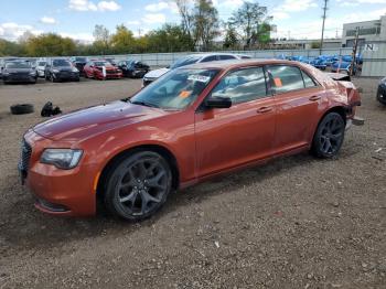  Salvage Chrysler 300