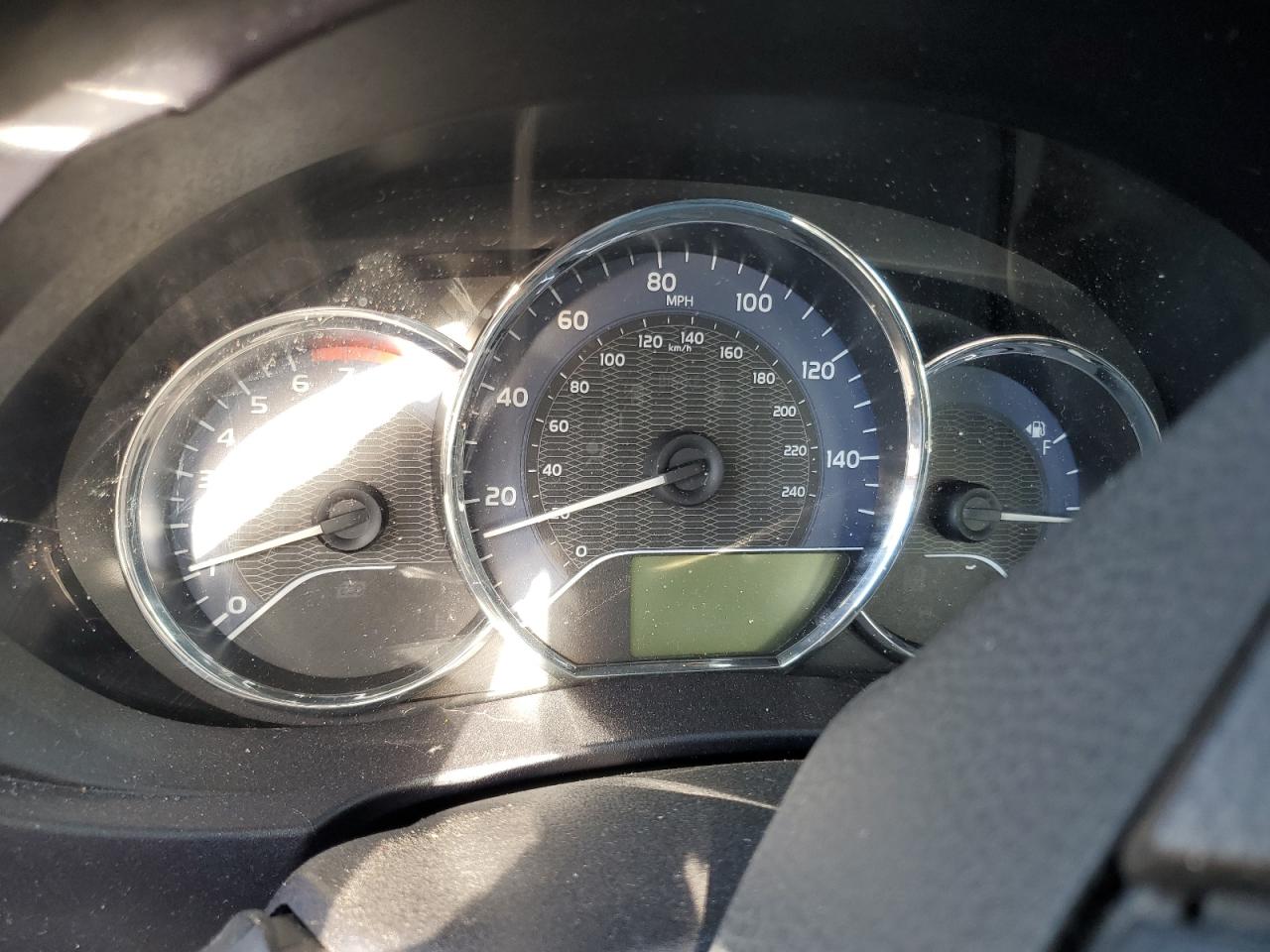 Toyota Corolla L Image 11