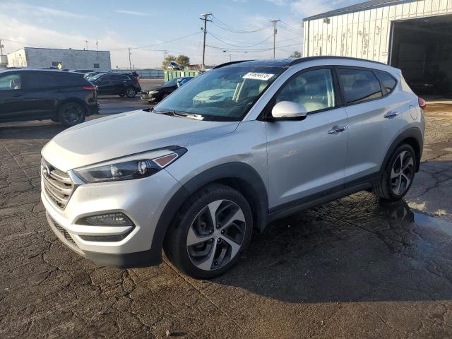  Salvage Hyundai TUCSON