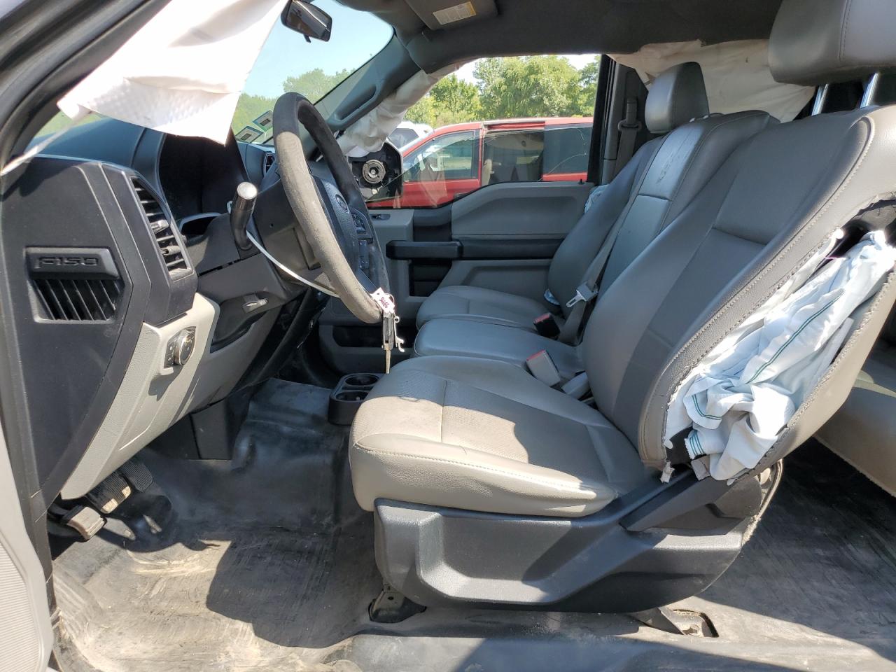 Ford F-150 Super Cab Image 10