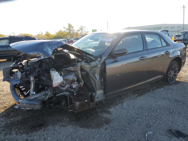  Salvage Chrysler 300
