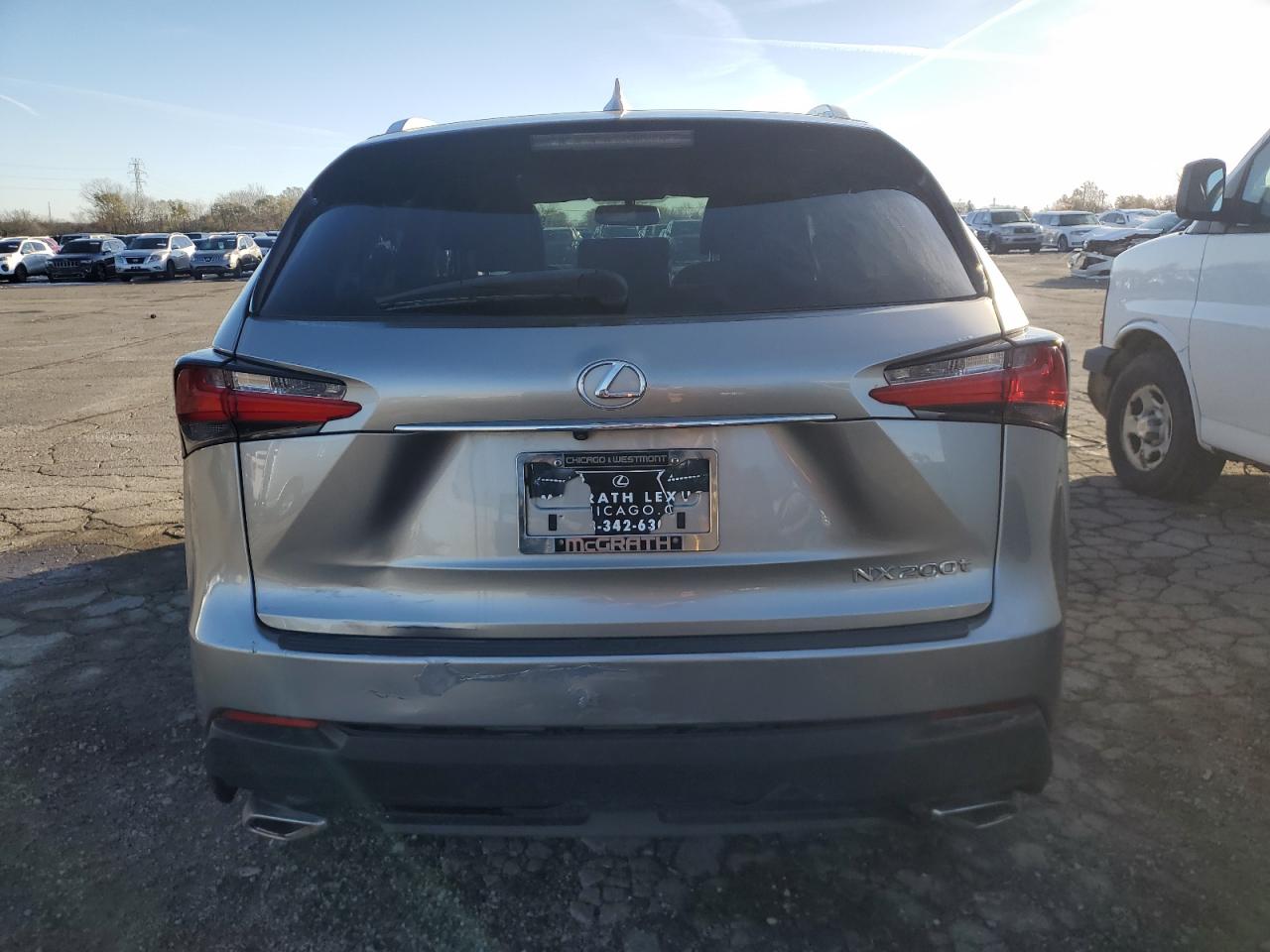 Lexus NX 200t Base Image 9