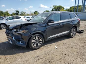  Salvage Mitsubishi Outlander