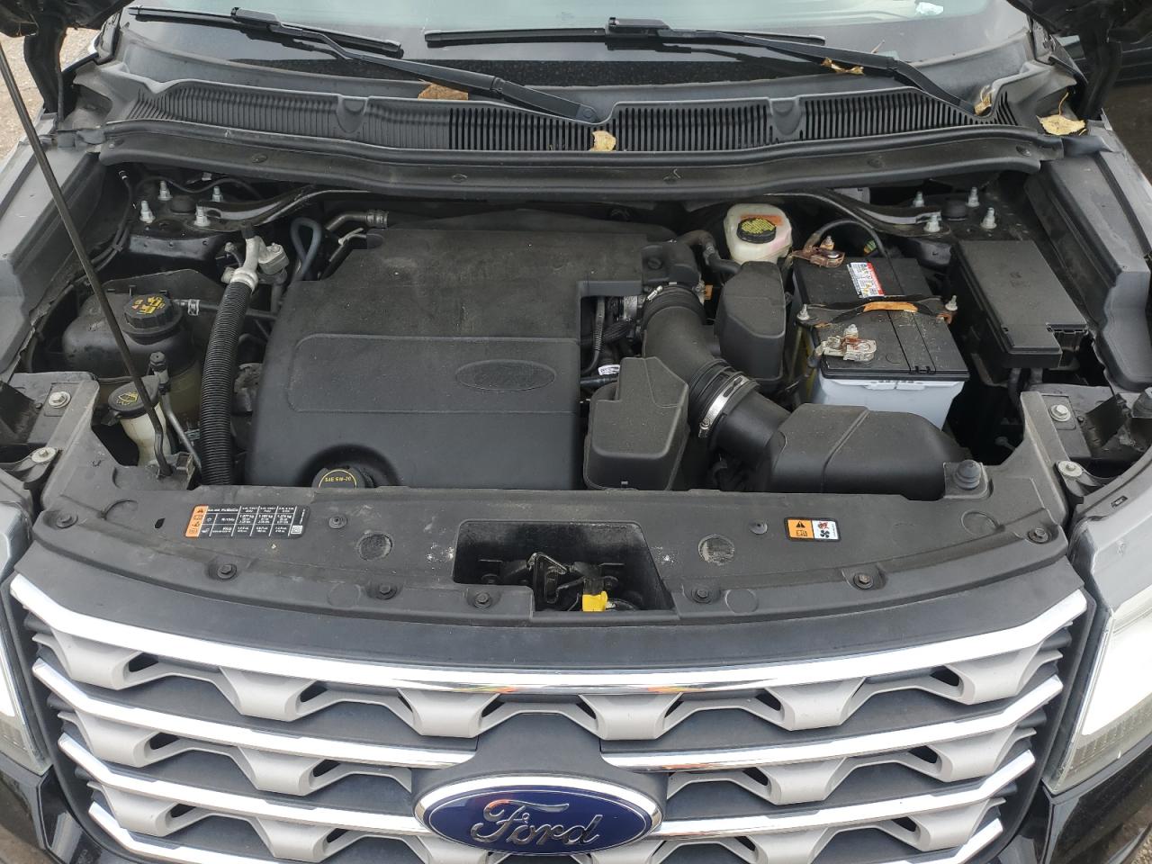 Ford Explorer Xlt Image 13