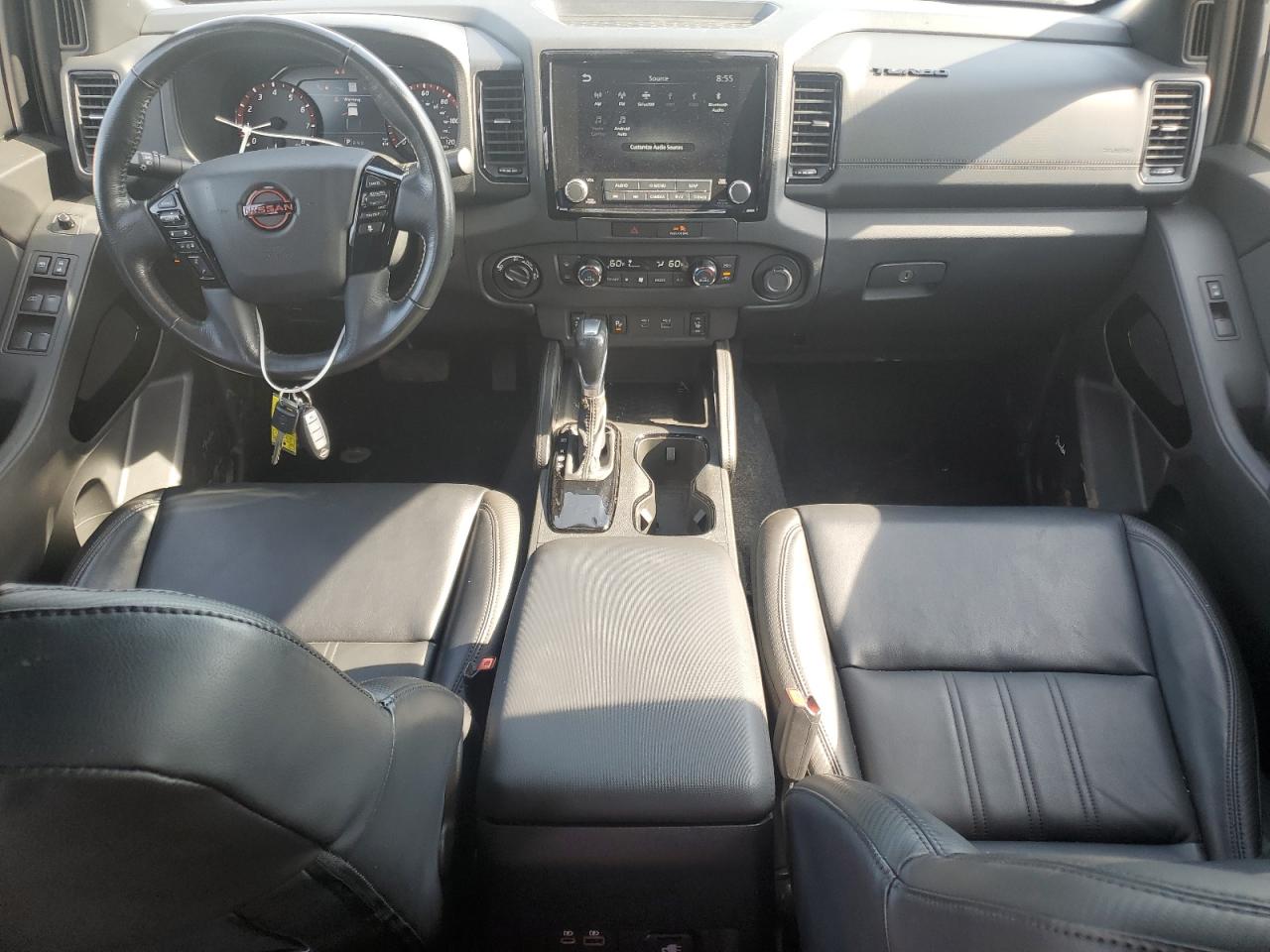 Nissan Frontier S Image 8