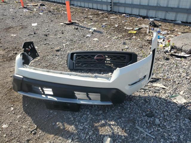 Nissan Frontier S Image 14