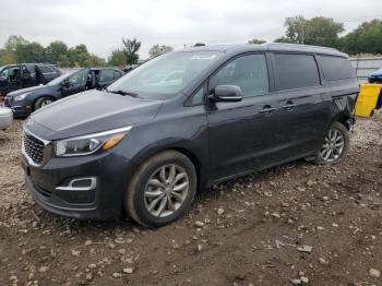  Salvage Kia Sedona