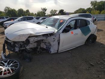  Salvage Maserati Levante S