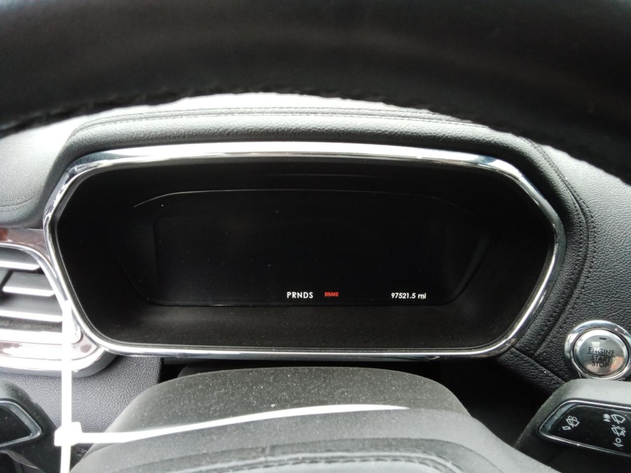 Lincoln Continental Reserve Image 8