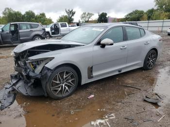  Salvage Kia Stinger