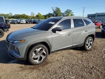  Salvage Hyundai TUCSON