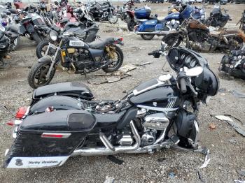  Salvage Harley-Davidson Fl