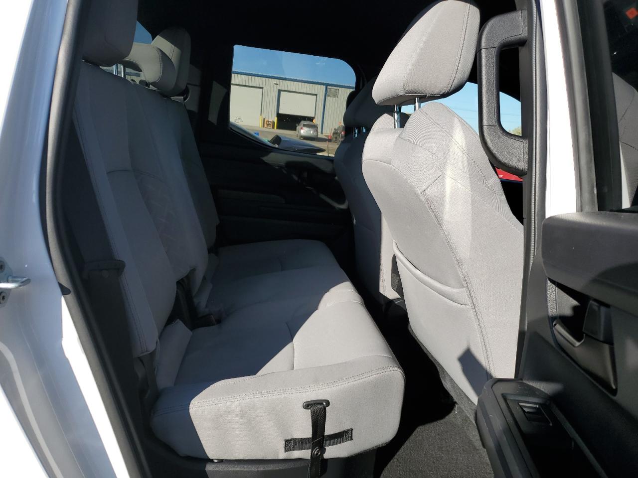 Toyota Tacoma Double Cab Image 7