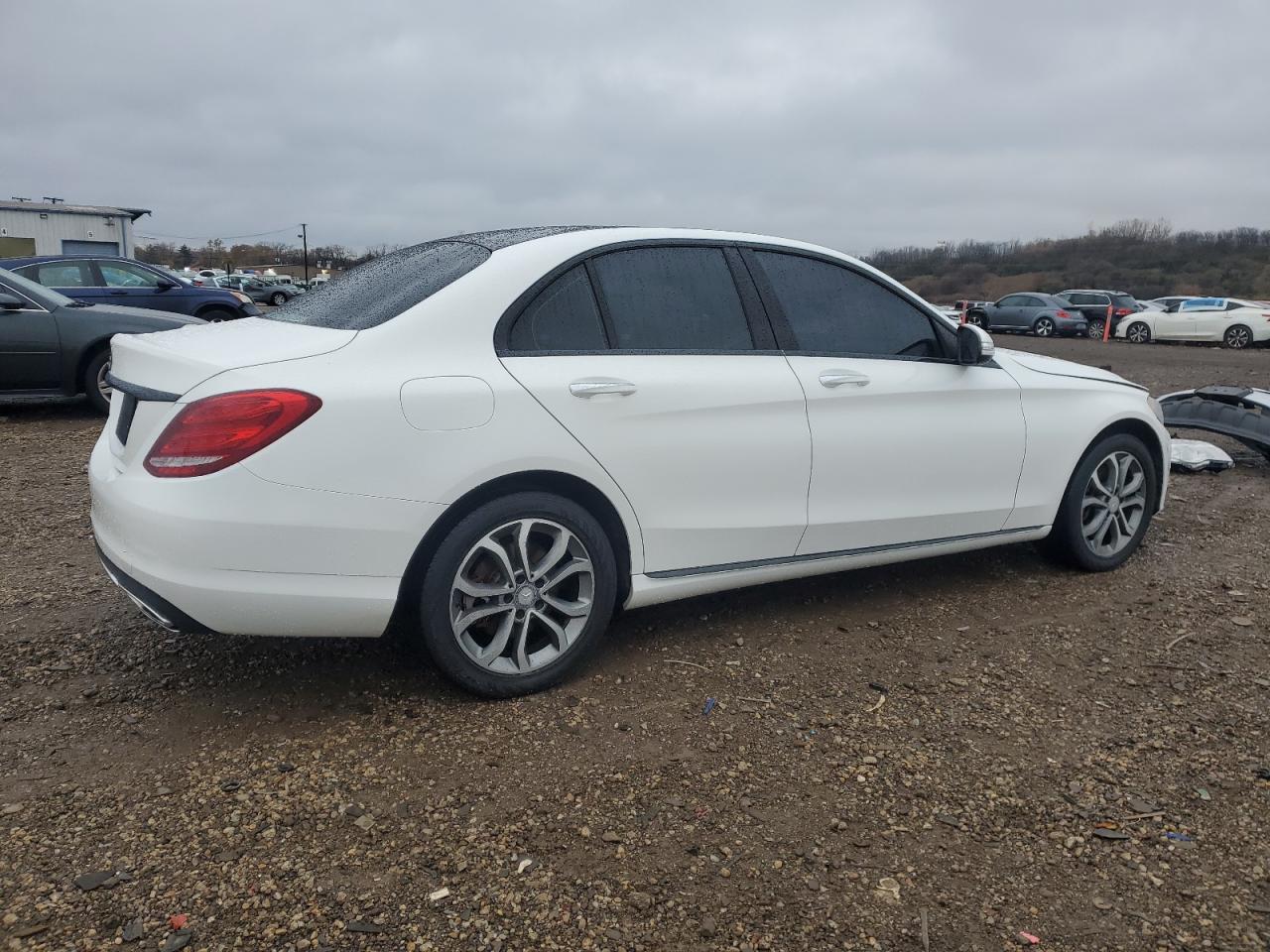 Mercedes-Benz C-Class 300 4matic Image 3