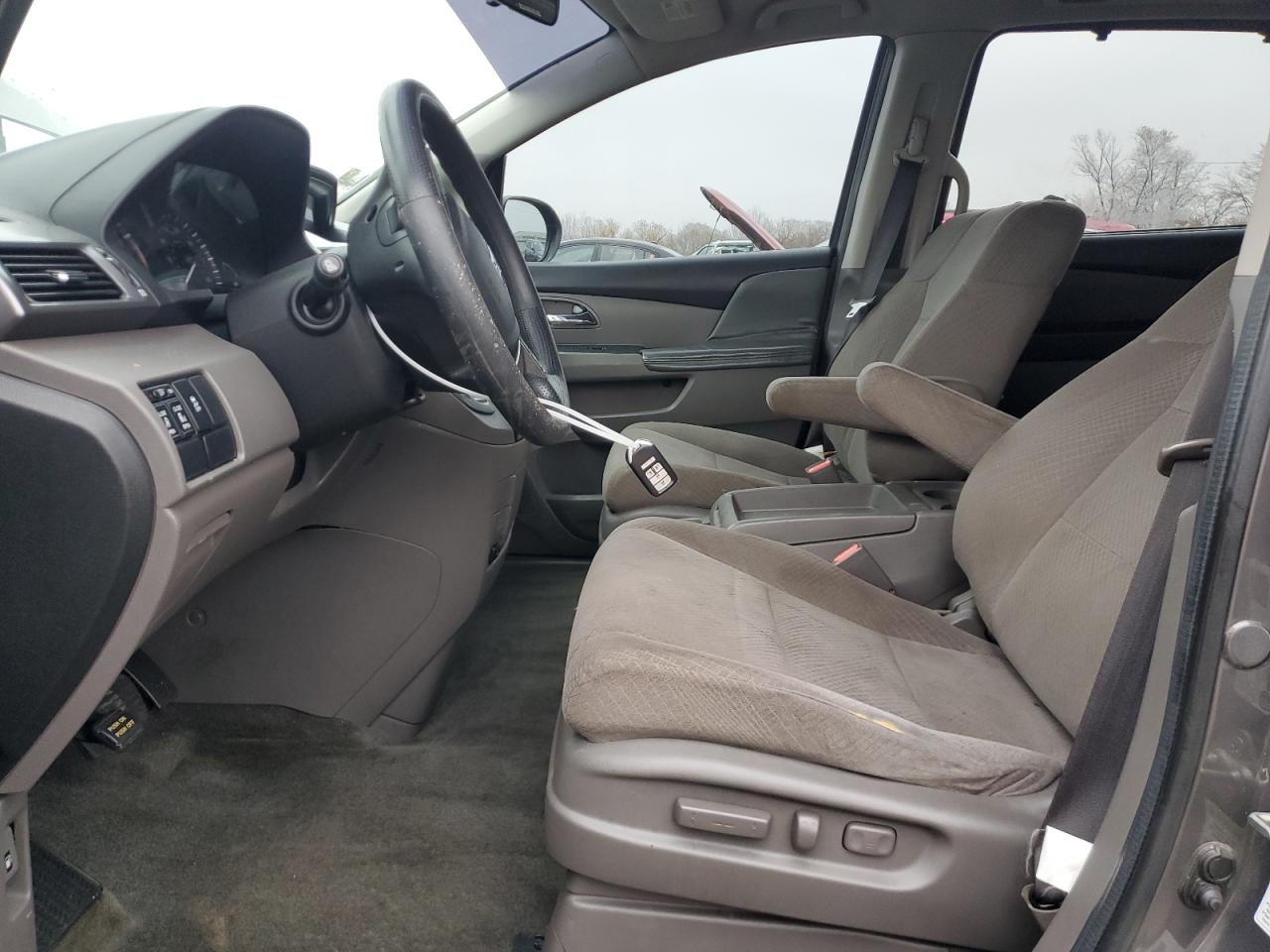 Honda Odyssey Ex Image 12