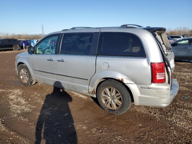 Chrysler Minivan Limited Image 2