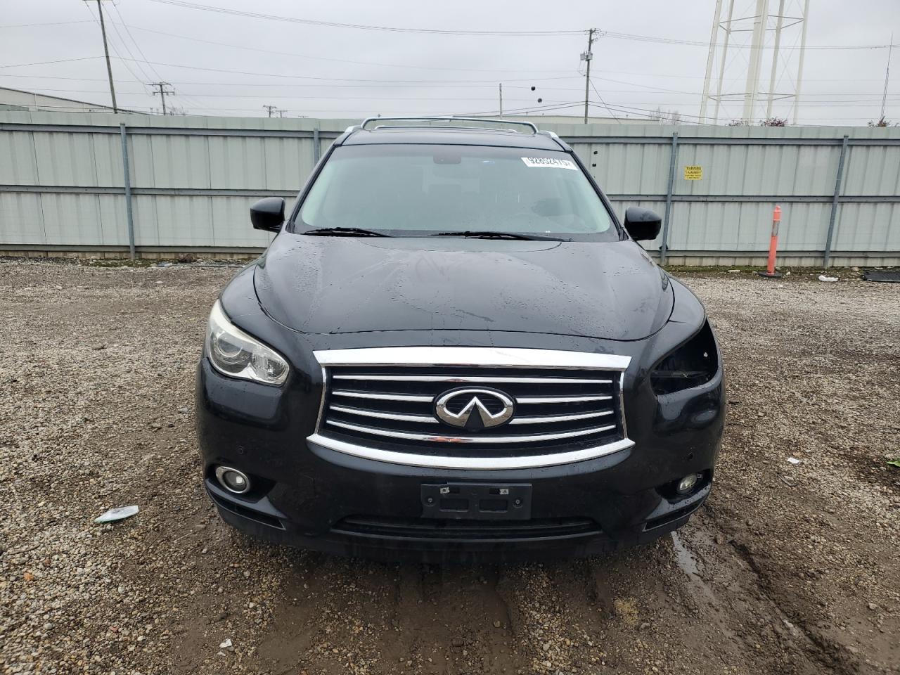 INFINITI Qx Image 2