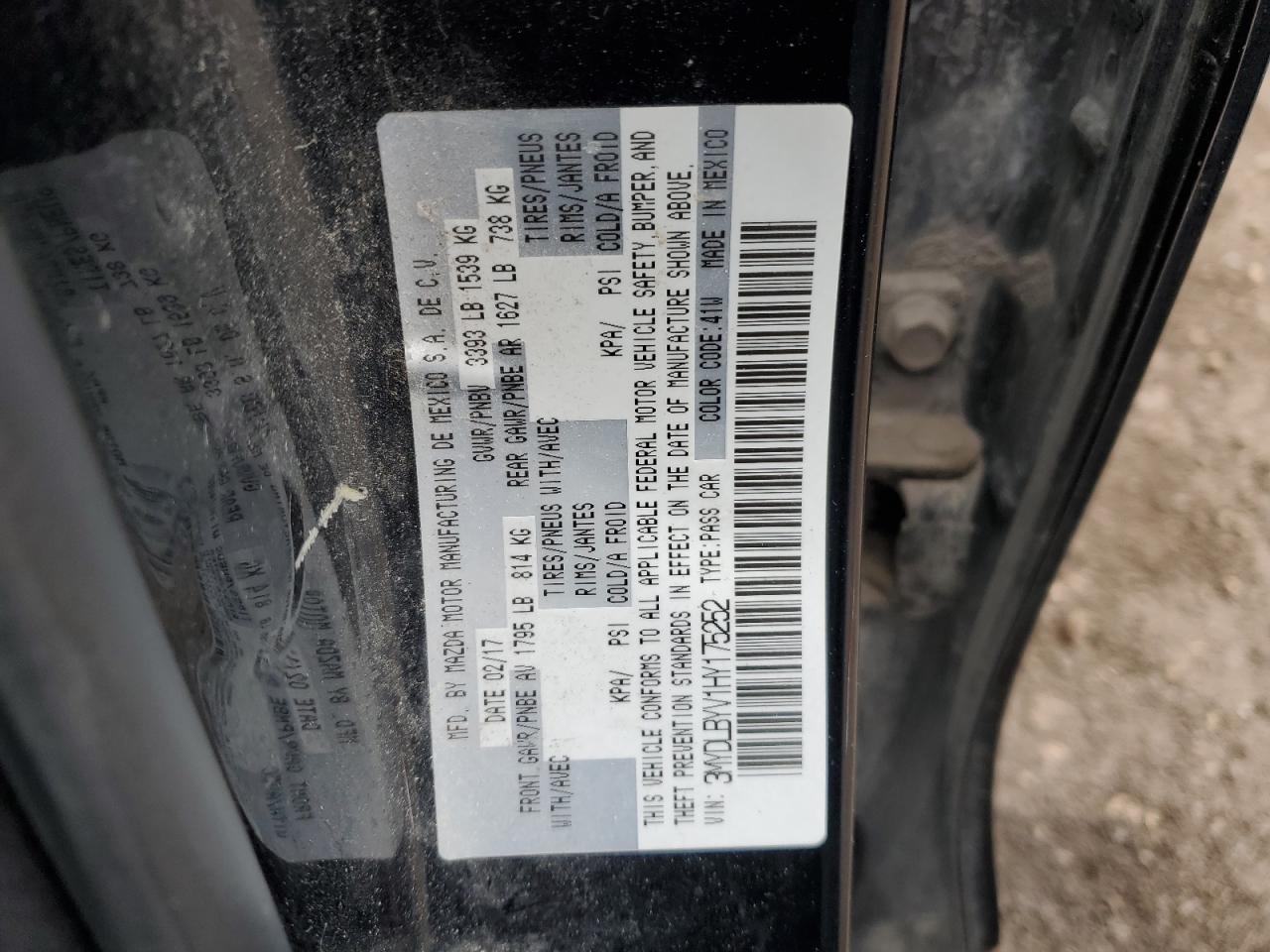 Toyota Yaris Image 12