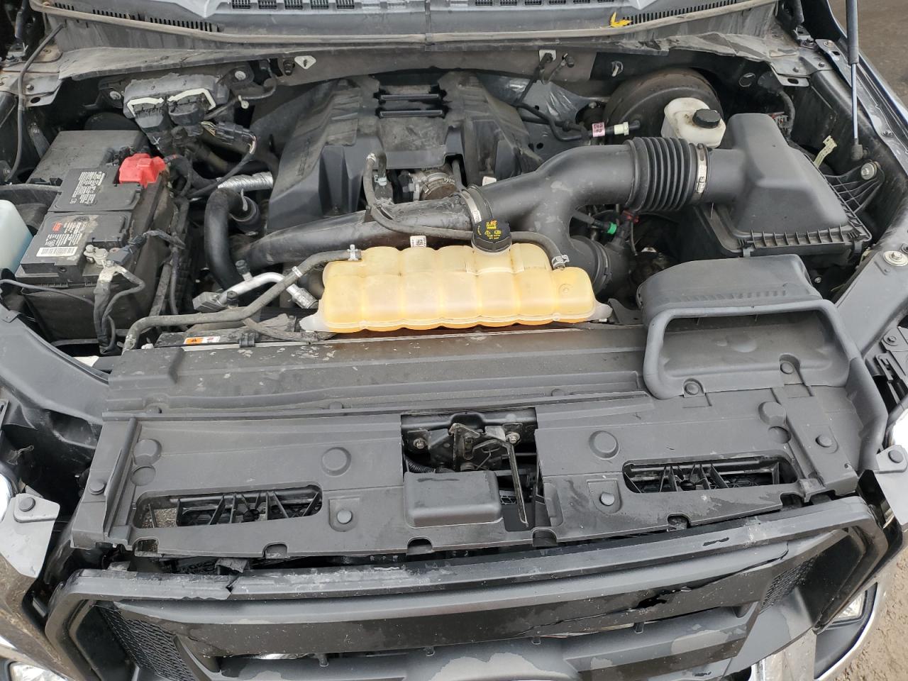 Ford F-150 Super Cab Image 9