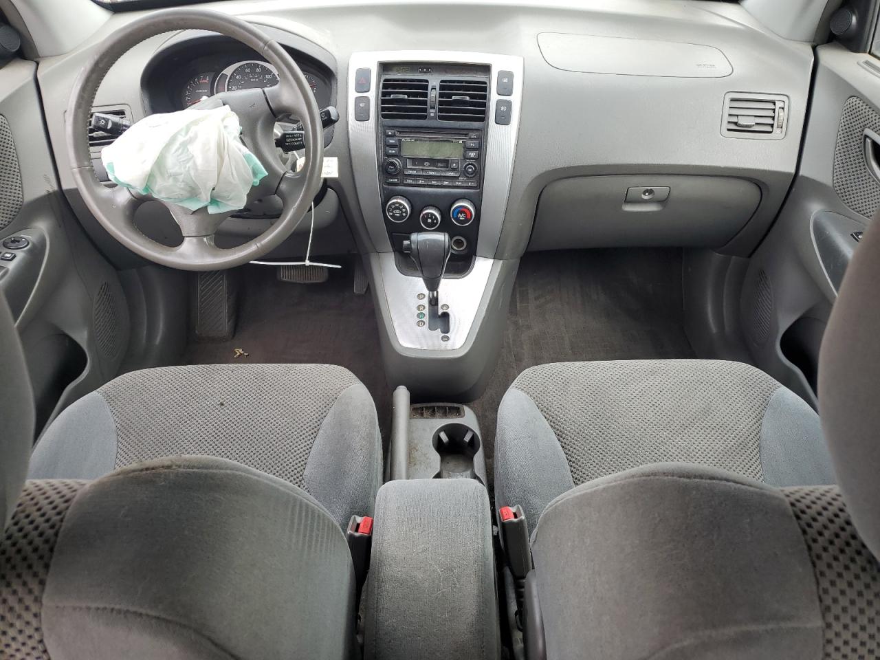 Hyundai TUCSON Gls Image 10