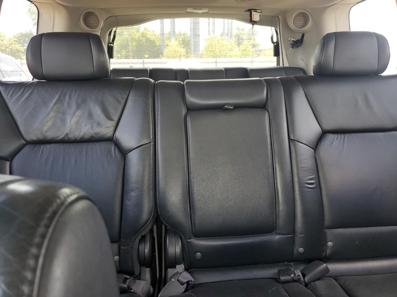 Honda Pilot Touring Image 12