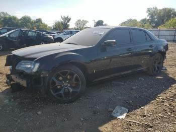  Salvage Chrysler 300