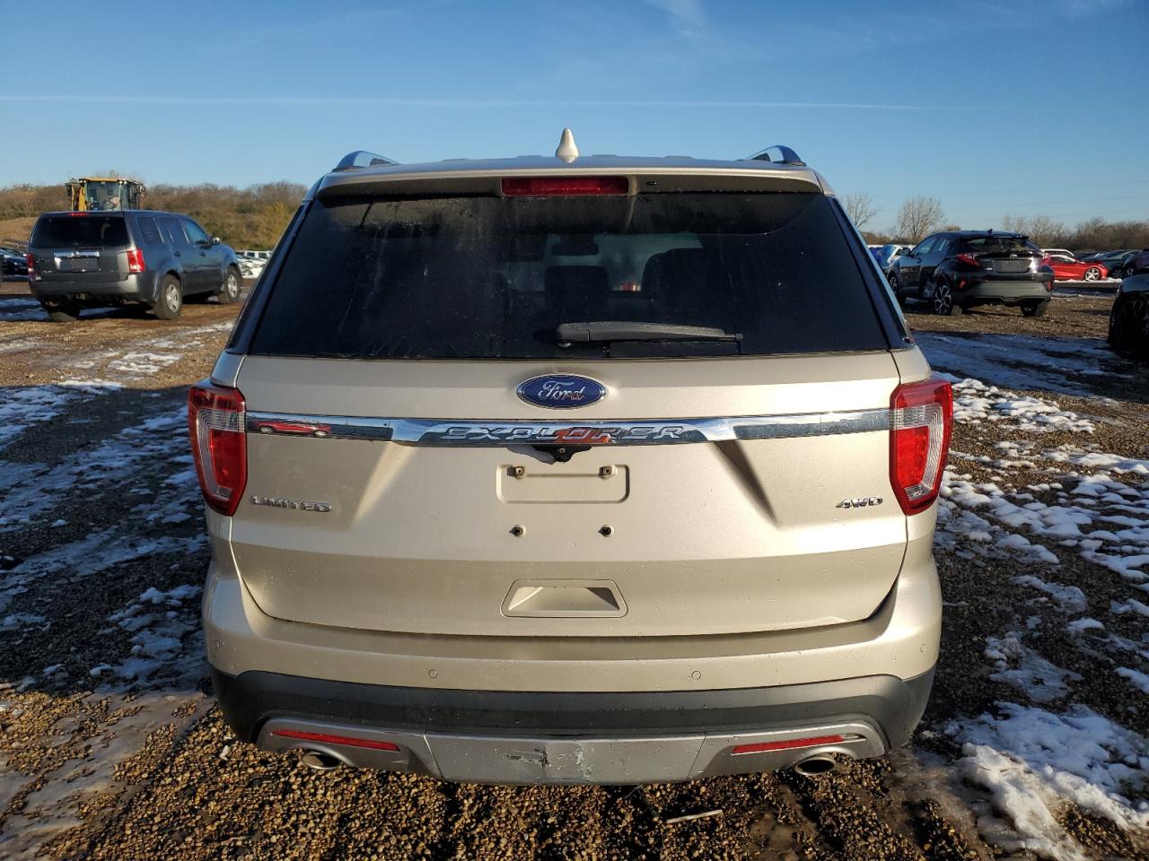 Ford Explorer Limited Image 2