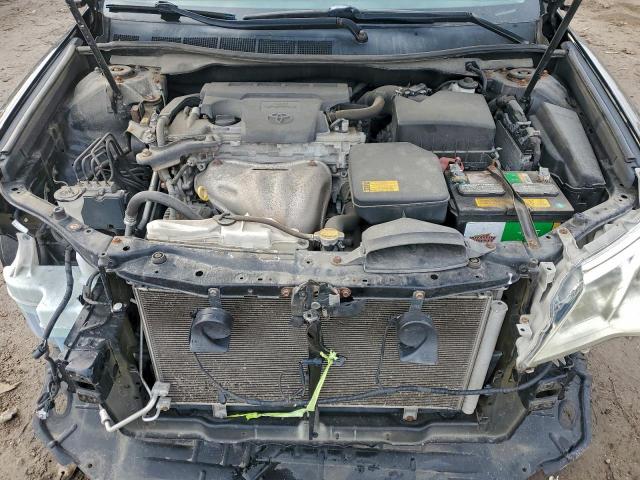 Toyota Camry Base Image 7
