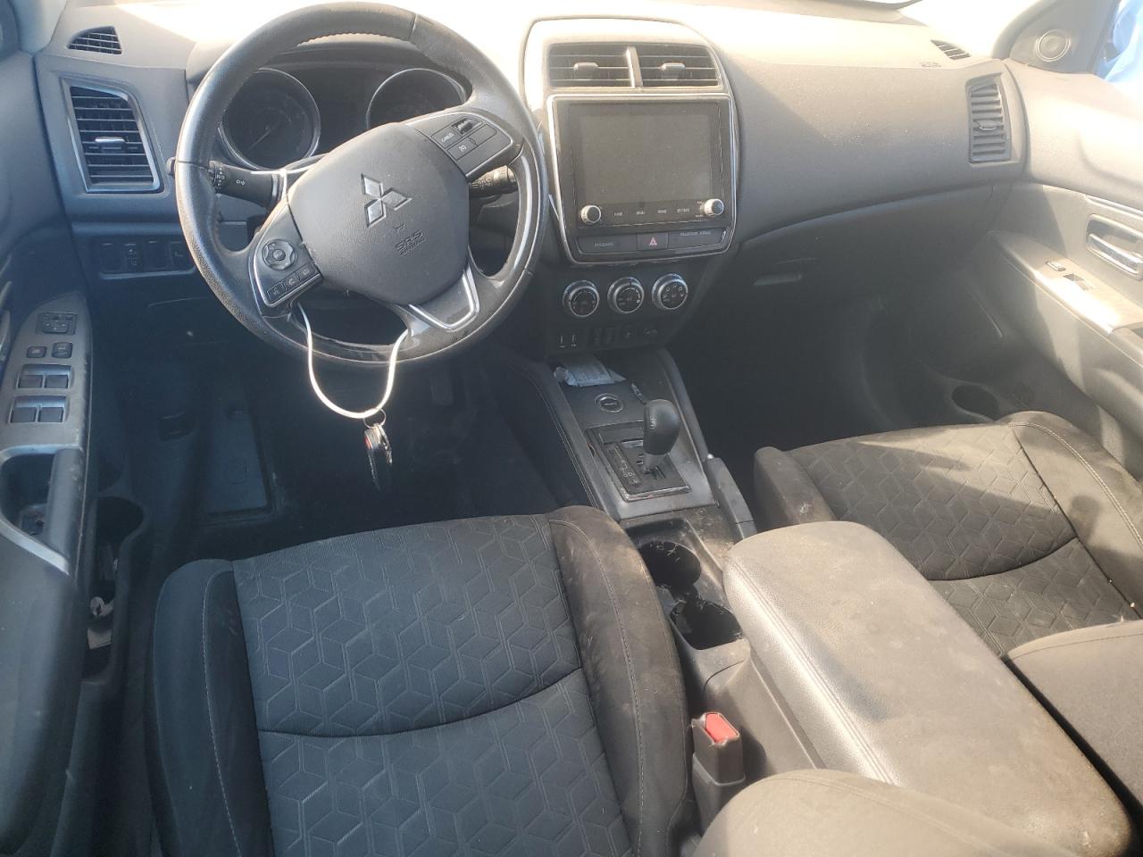 Mitsubishi Outlander Es Image 11