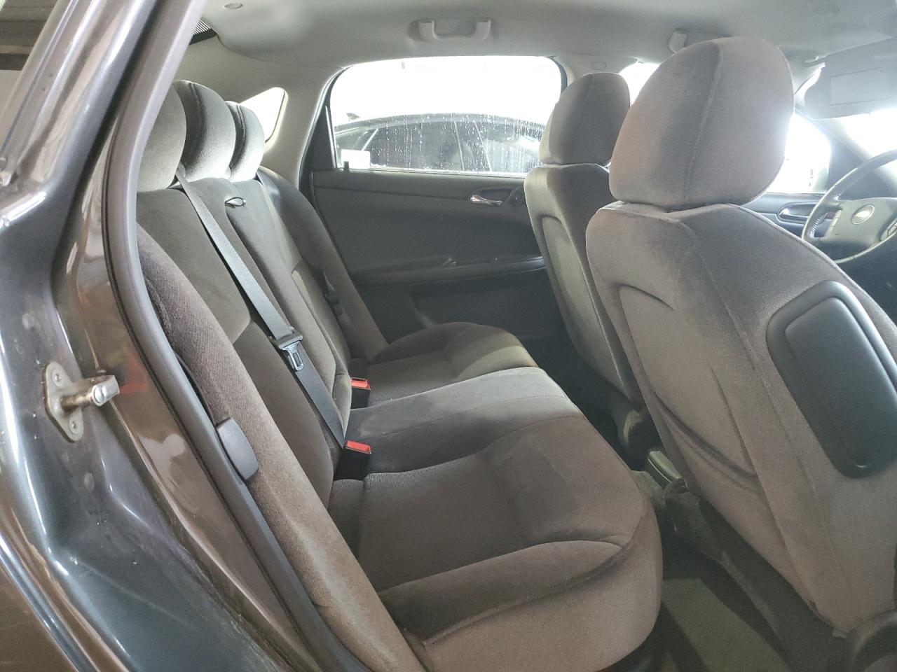 Chevrolet Impala Lt Image 10