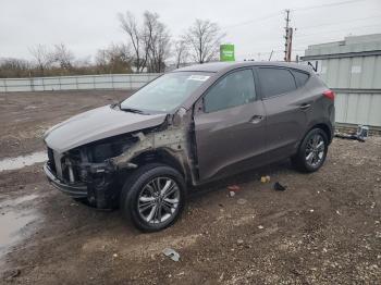  Salvage Hyundai TUCSON