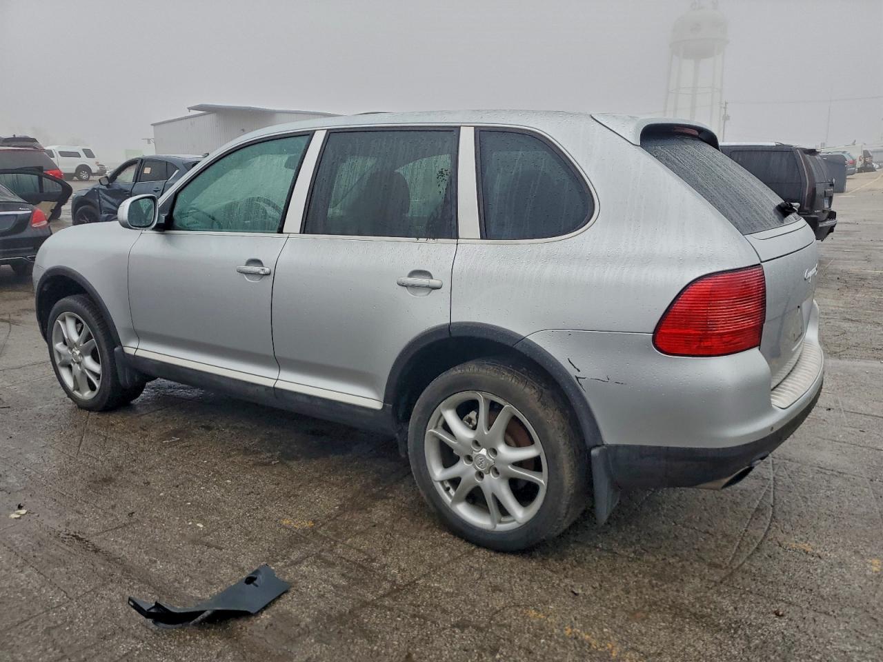 Porsche Cayenne S Image 3