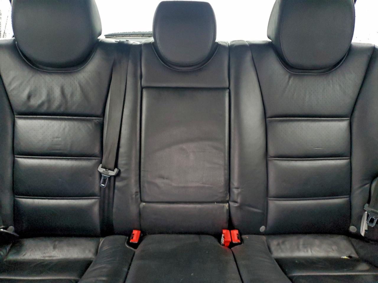 Porsche Cayenne S Image 11