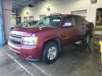  Salvage Chevrolet Avalanche