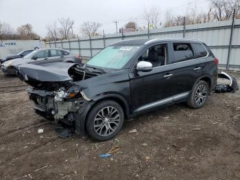  Salvage Mitsubishi Outlander