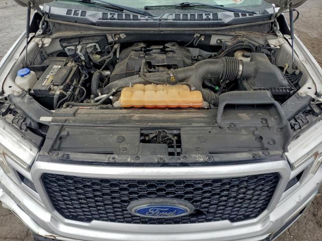 Ford F-150 Super Cab Image 9