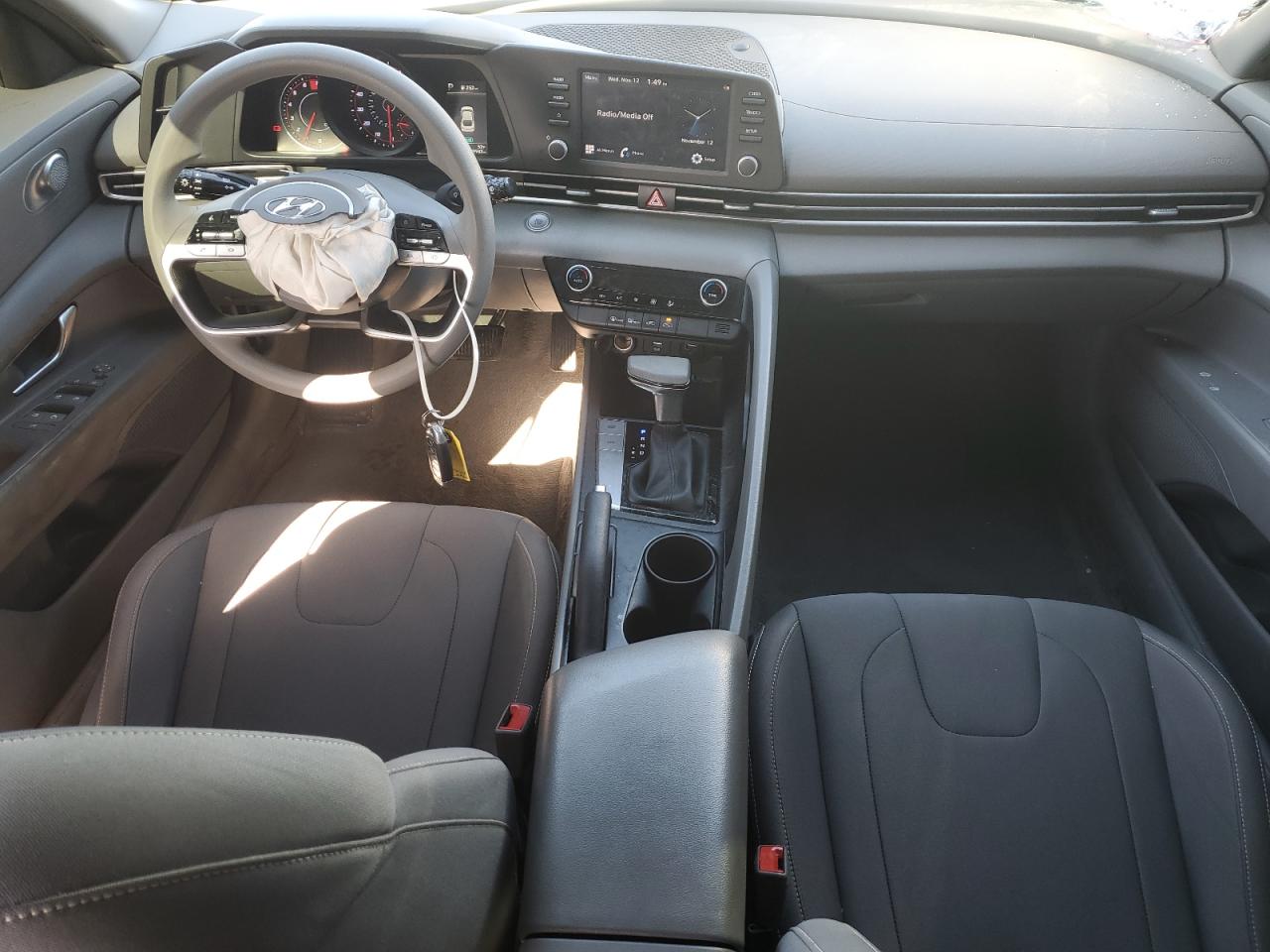 Hyundai ELANTRA Sel Image 6