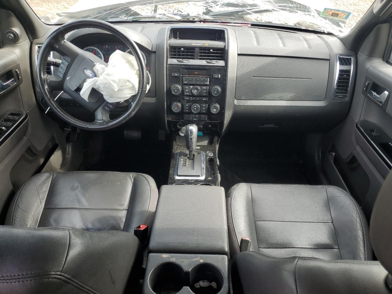 Ford Escape Limited Image 12