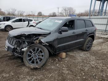  Salvage Jeep Grand Cherokee