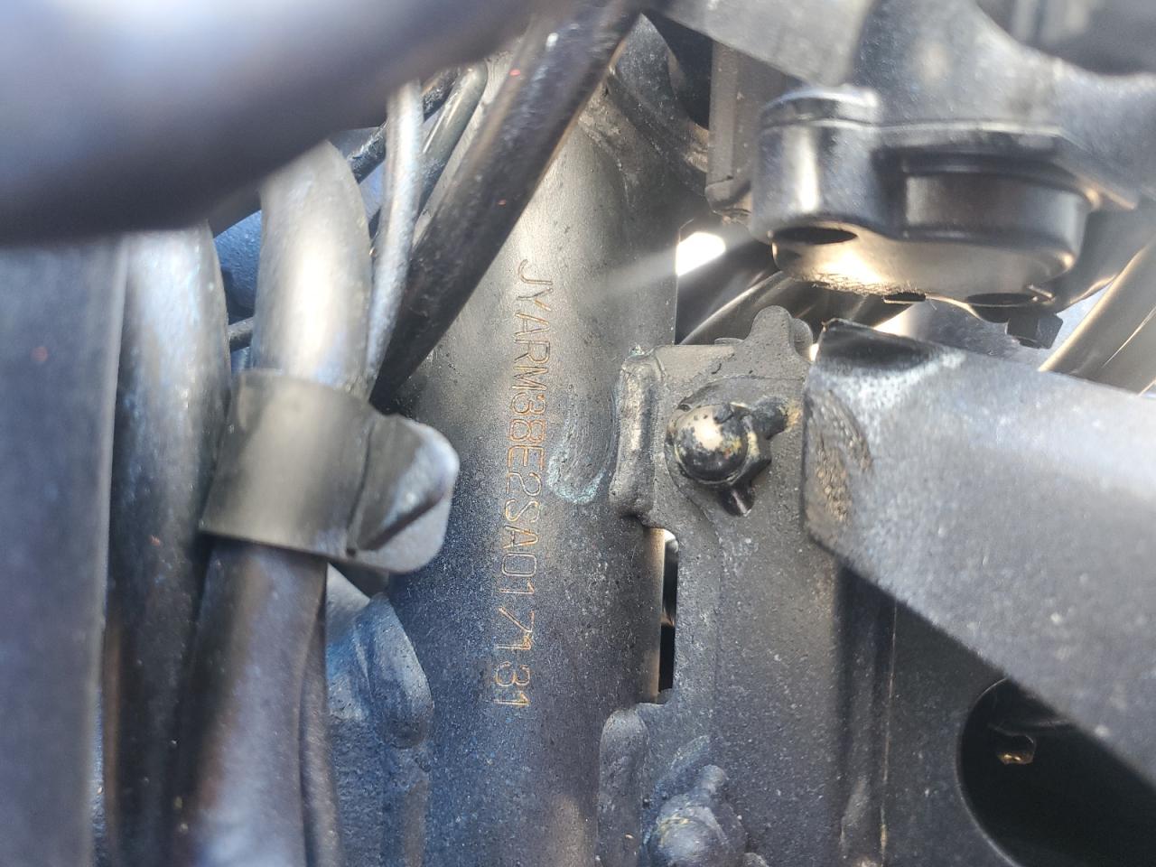 Yamaha Yzfr7 Image 4