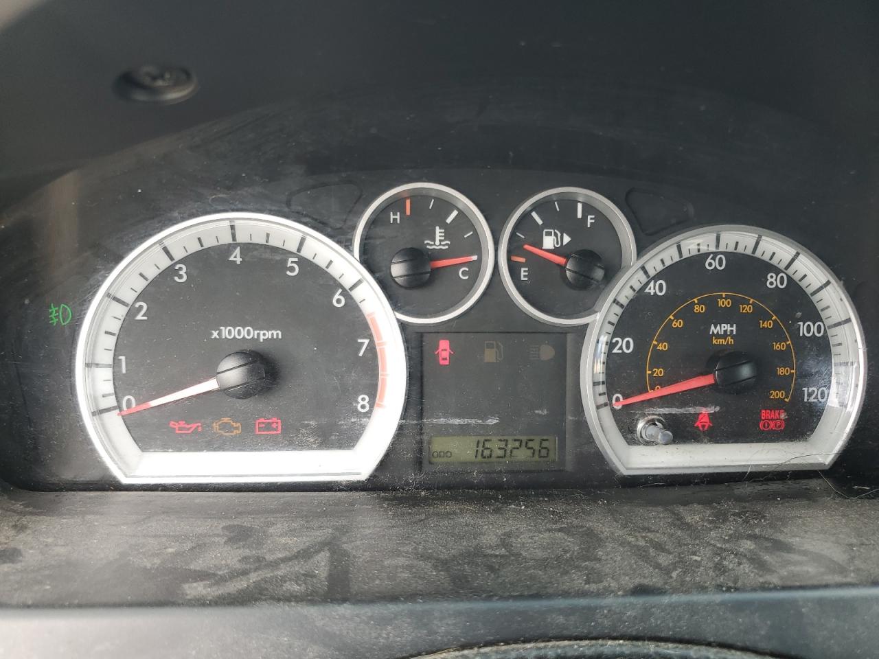 Chevrolet Aveo Lt Image 10