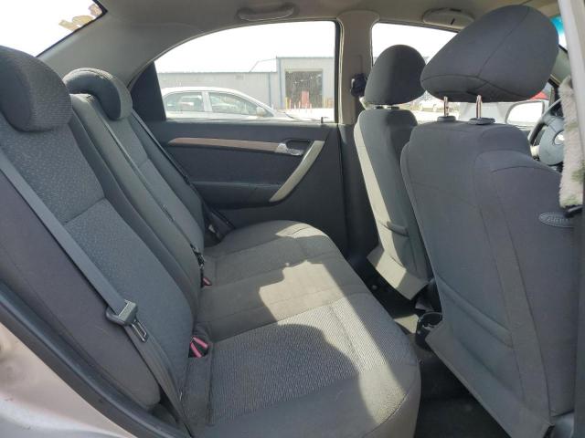 Chevrolet Aveo Lt Image 12