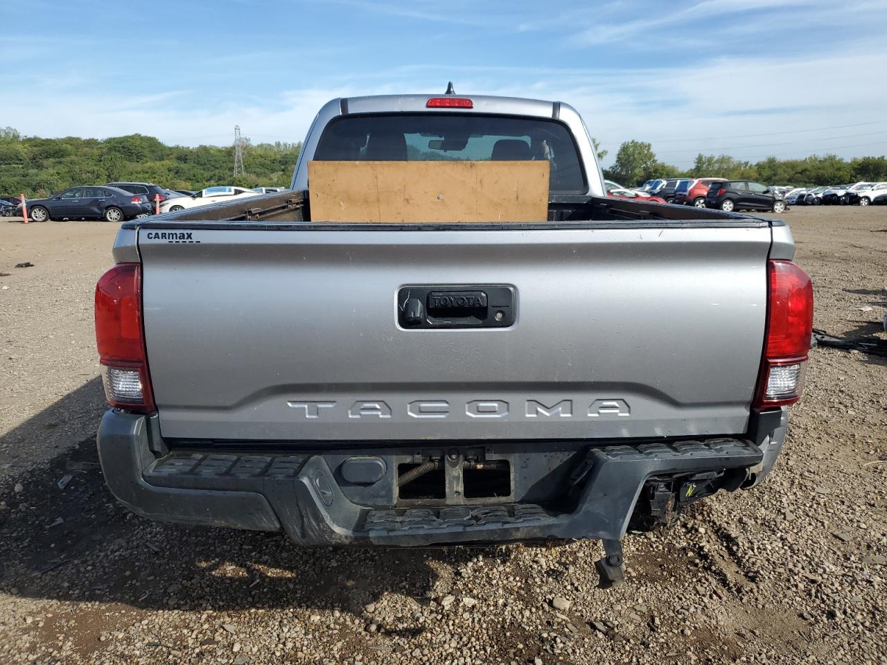 Toyota Tacoma Access Cab Image 7